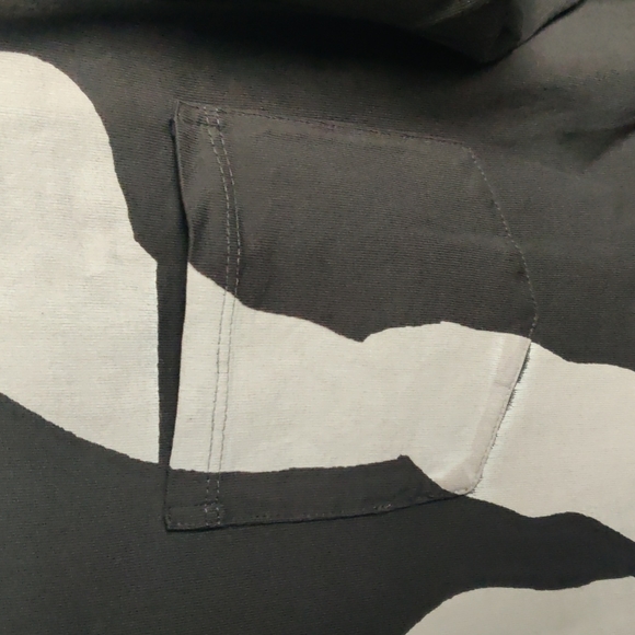 WESC tshirt - Picture 3 of 4